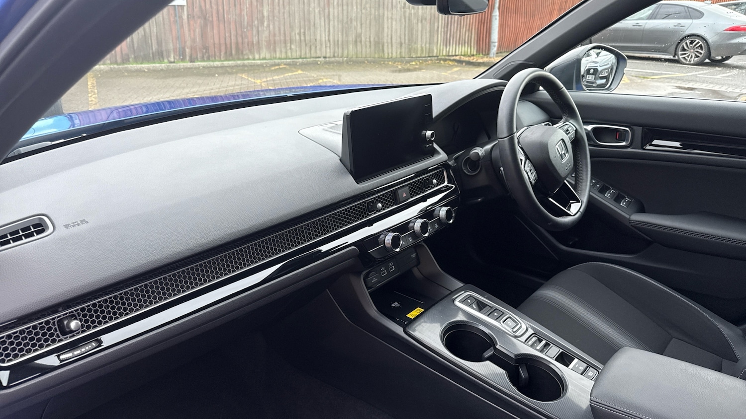 Used Honda Civic 2025 for sale - 76598868: Photo 2