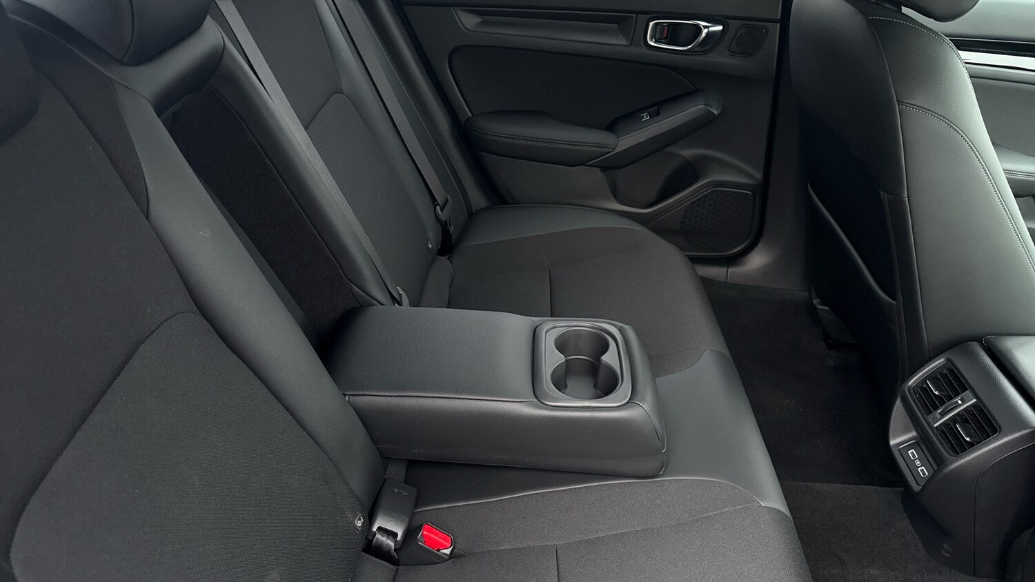 Used Honda Civic 2025 for sale - 76598868: Photo 27