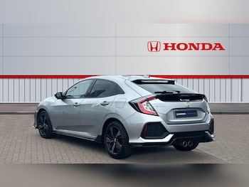 Used Honda Civic 2018 for sale - 75848707: Photo