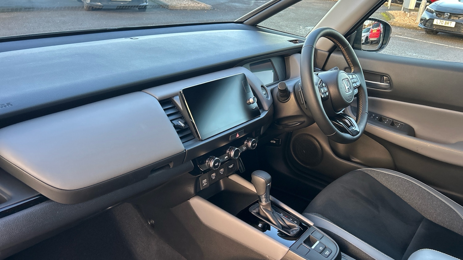 Used Honda Jazz 2024 for sale - 77137463: Photo 2