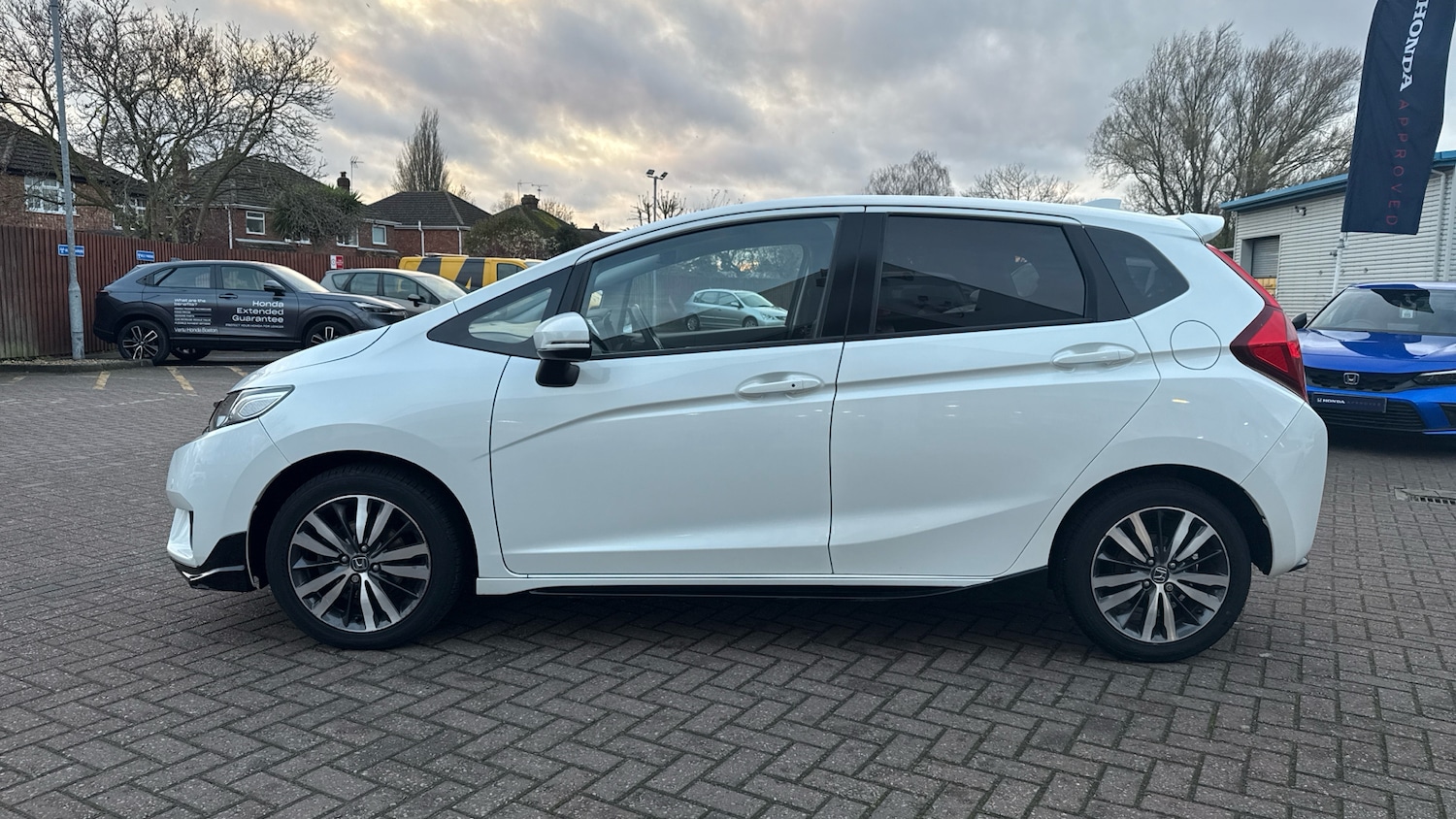 Used Honda Jazz 2017 for sale - 76738695: Photo 13