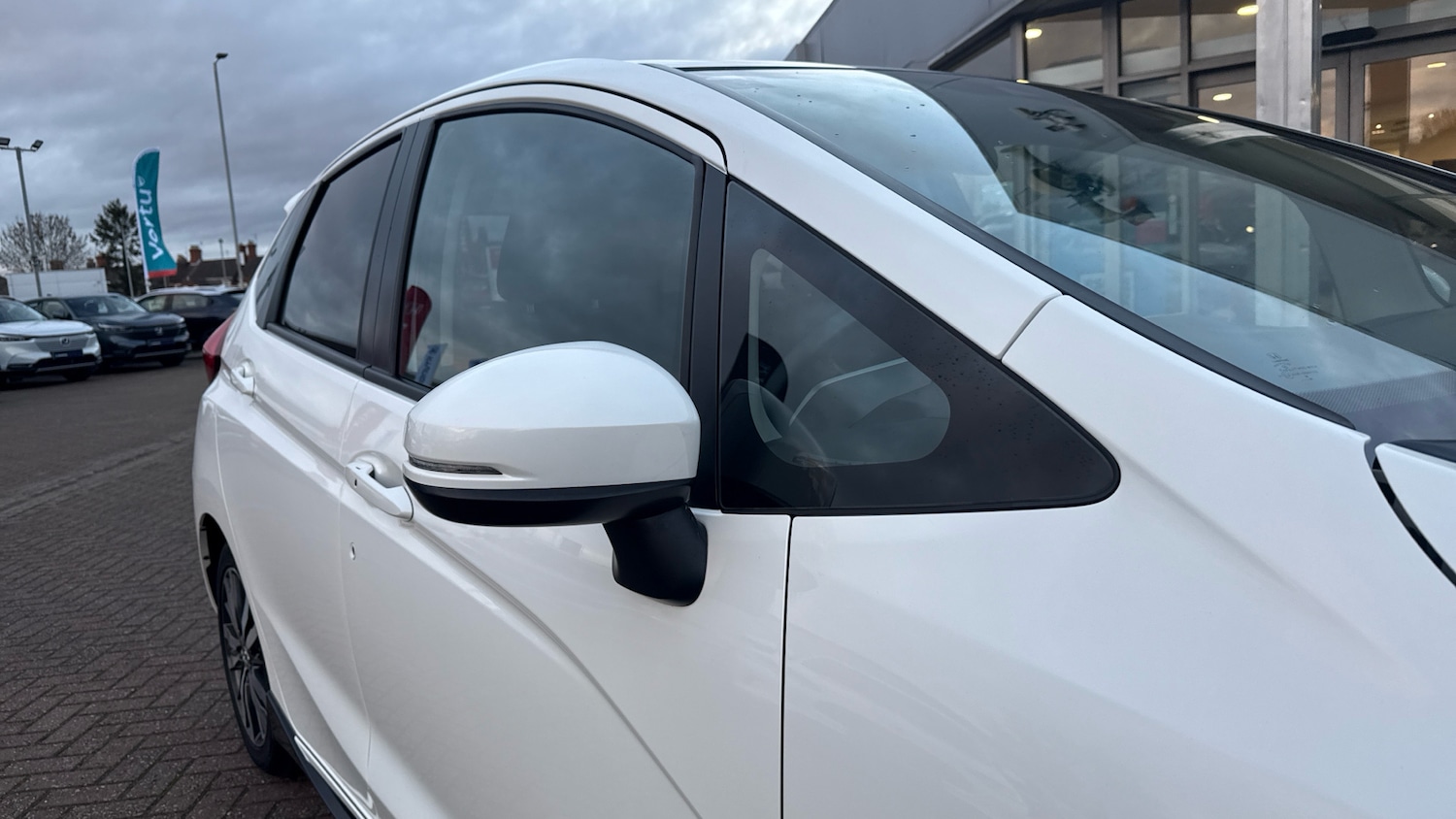 Used Honda Jazz 2017 for sale - 76738695: Photo 17