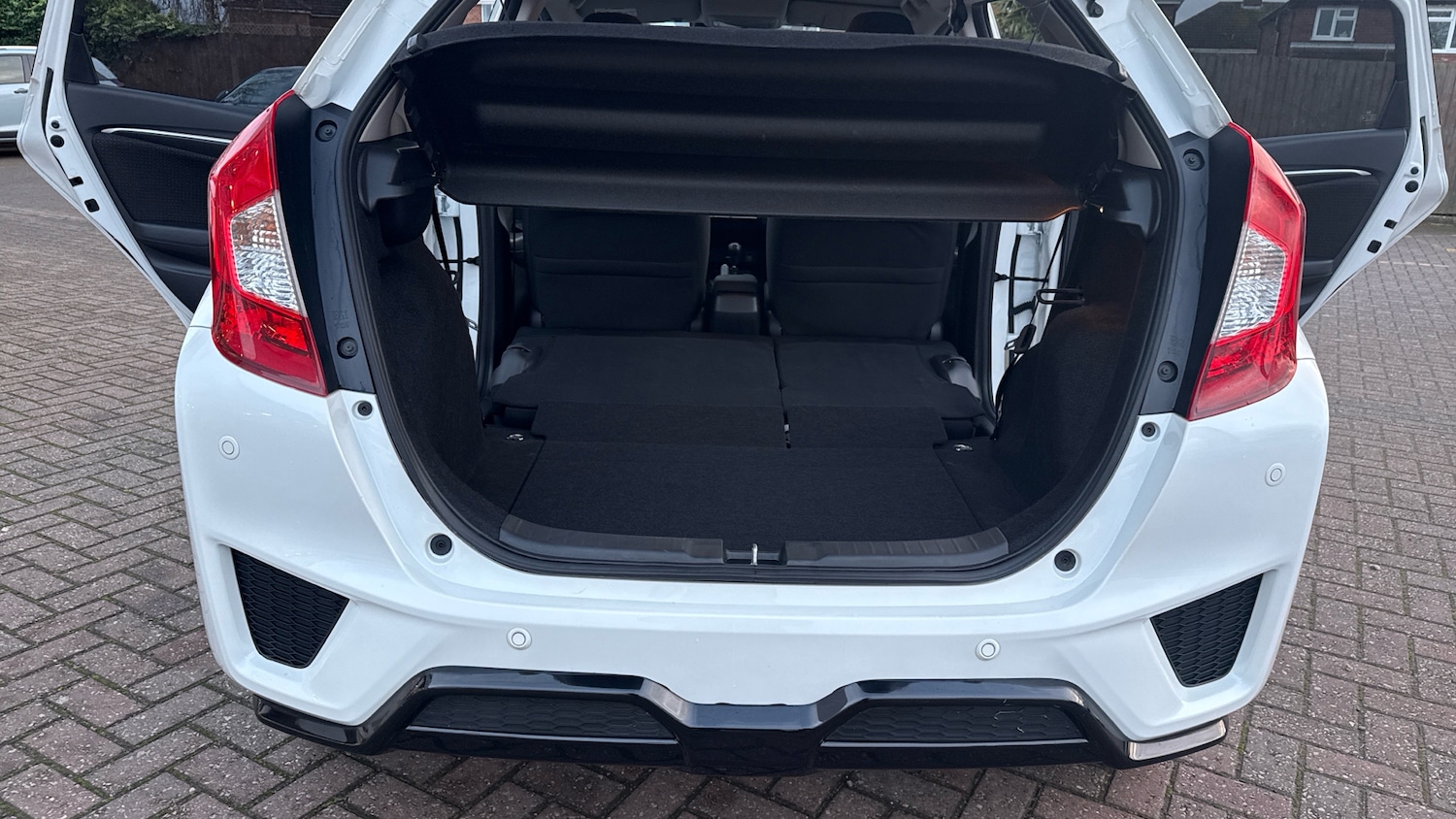 Used Honda Jazz 2017 for sale - 76738695: Photo 23