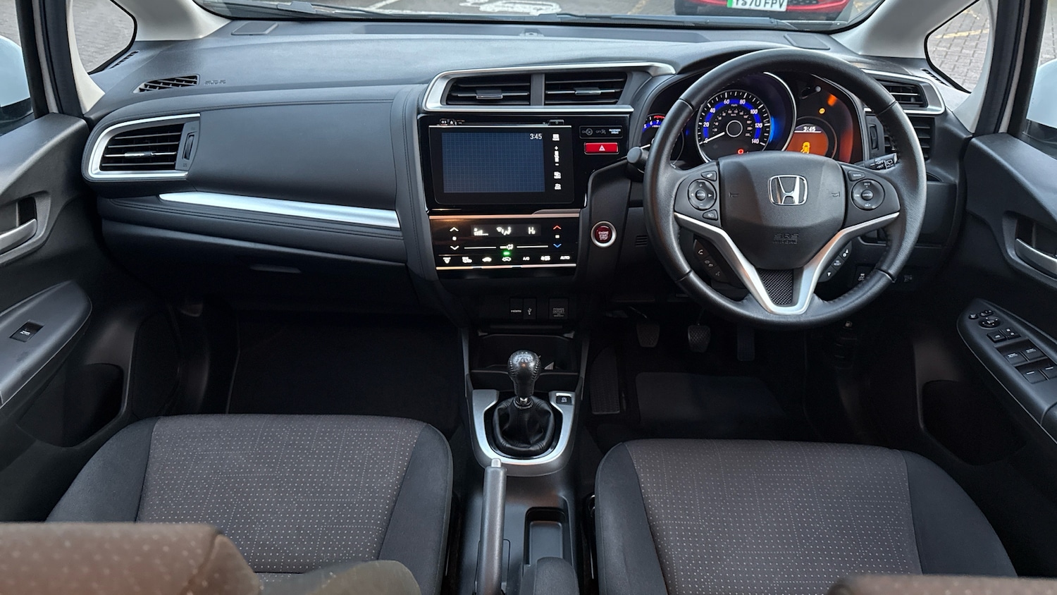 Used Honda Jazz 2017 for sale - 76738695: Photo 4