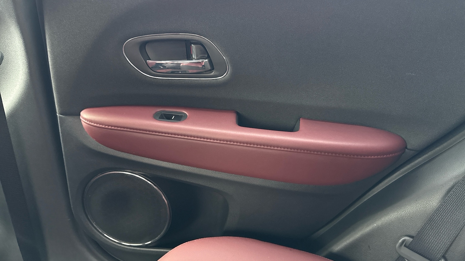 Used Honda HR-V 2020 for sale - 76922374: Photo 16