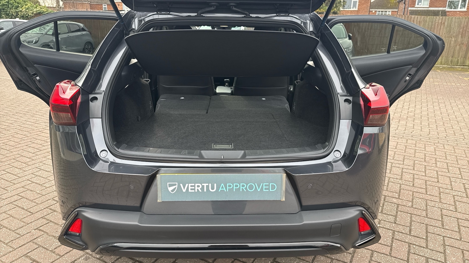 Used Lexus UX 2023 for sale - 77729741: Photo 30