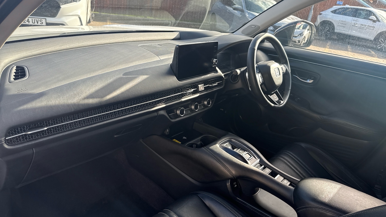 Used Honda ZR-V 2024 for sale - 78084343: Photo 2