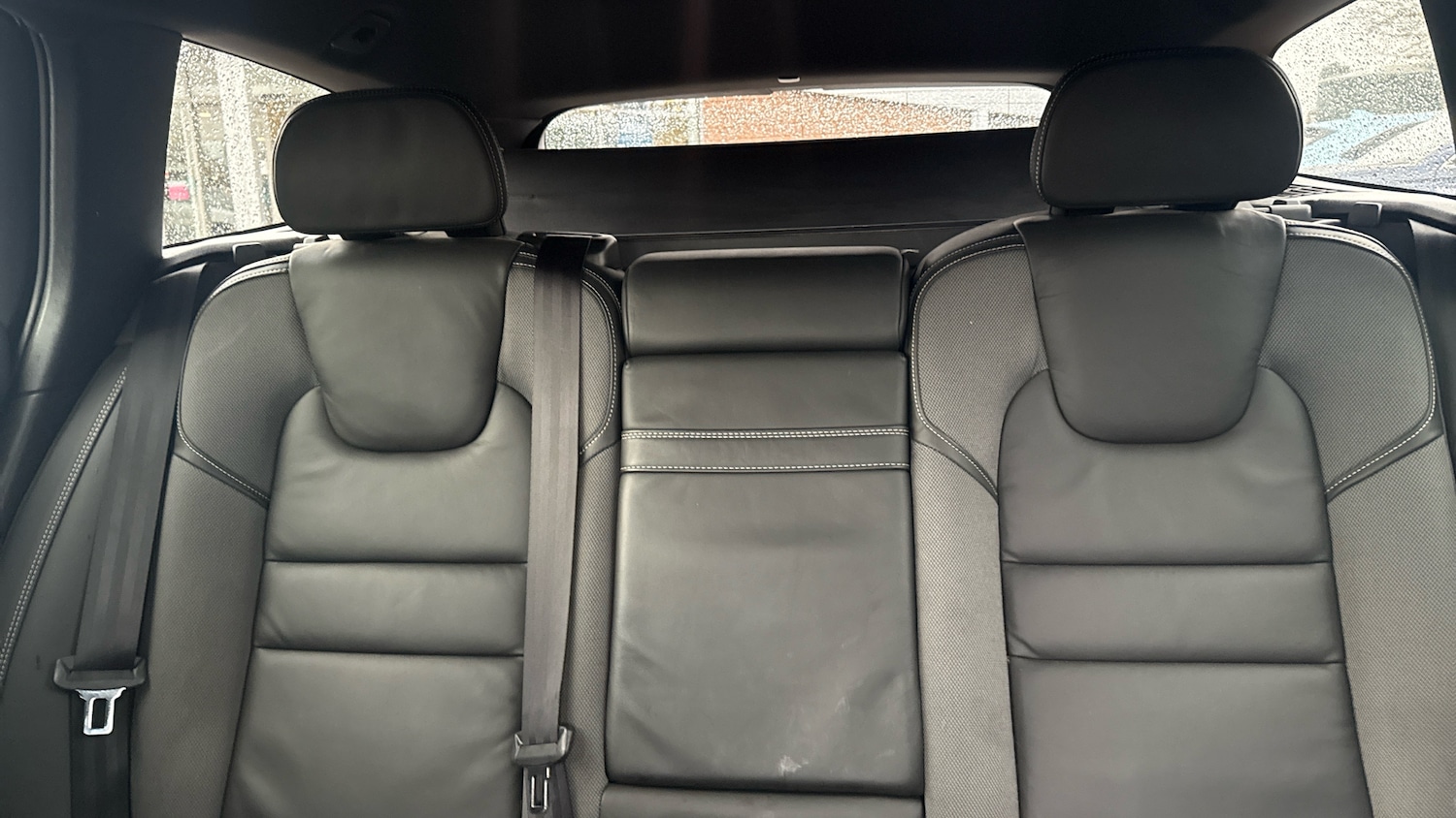 Used Volvo V60 2019 for sale - 77544568: Photo 15