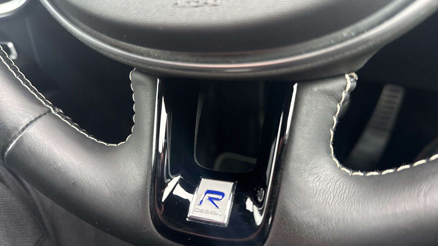 Used Volvo V60 2019 for sale - 77544568: Photo 38