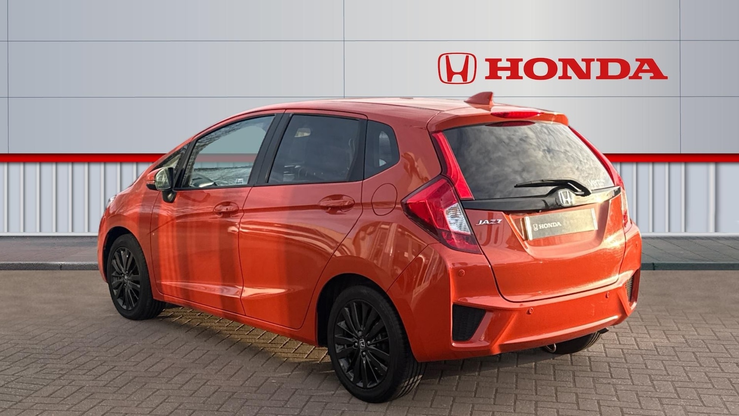 Used Honda Jazz 2015 for sale - 77776203: Photo 3