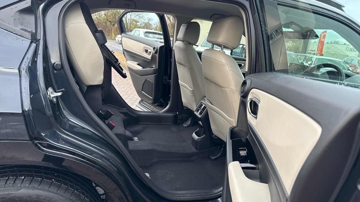 Used Honda HR-V 2022 for sale - 76922371: Photo 25