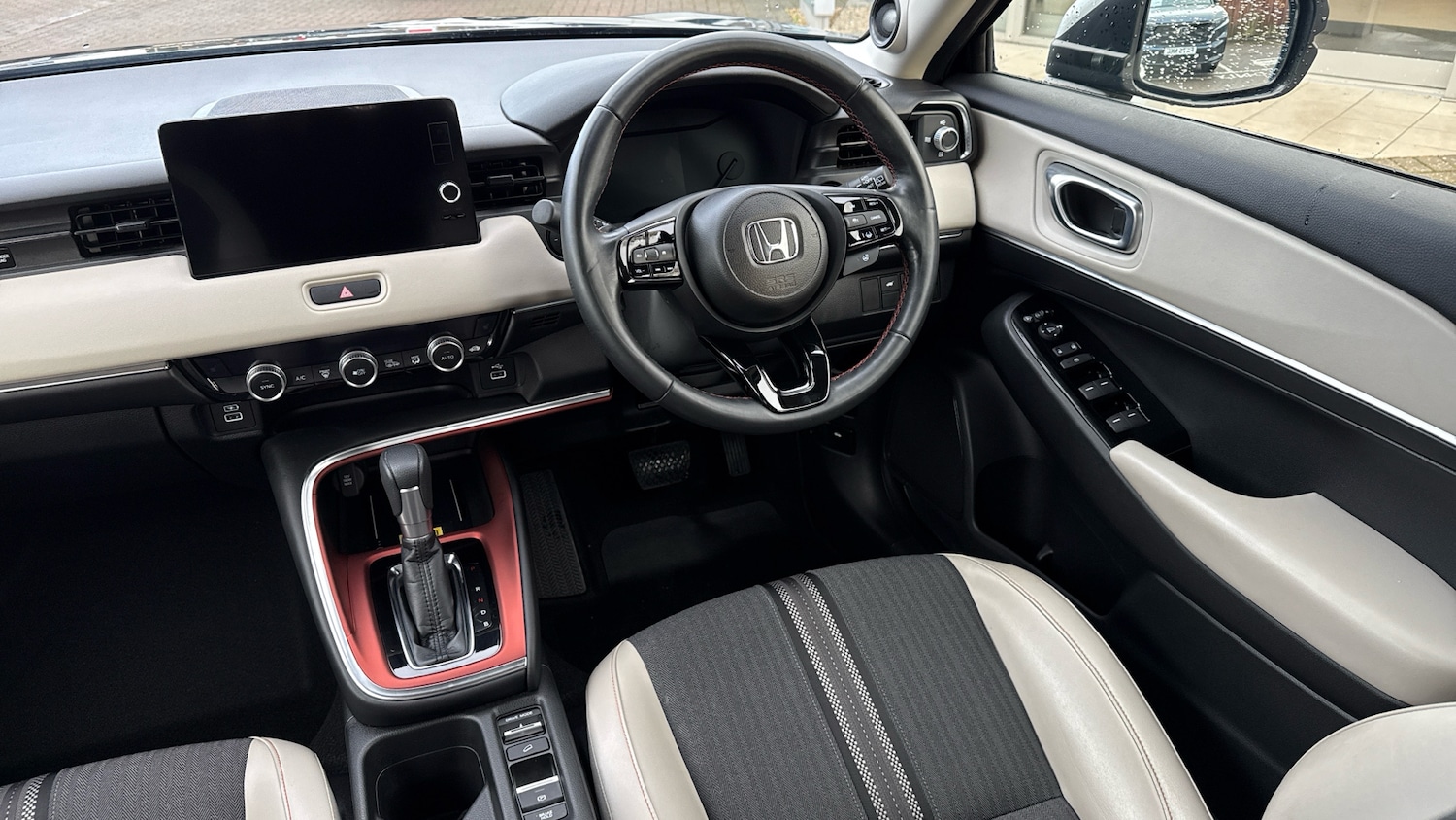 Used Honda HR-V 2022 for sale - 76922371: Photo 27