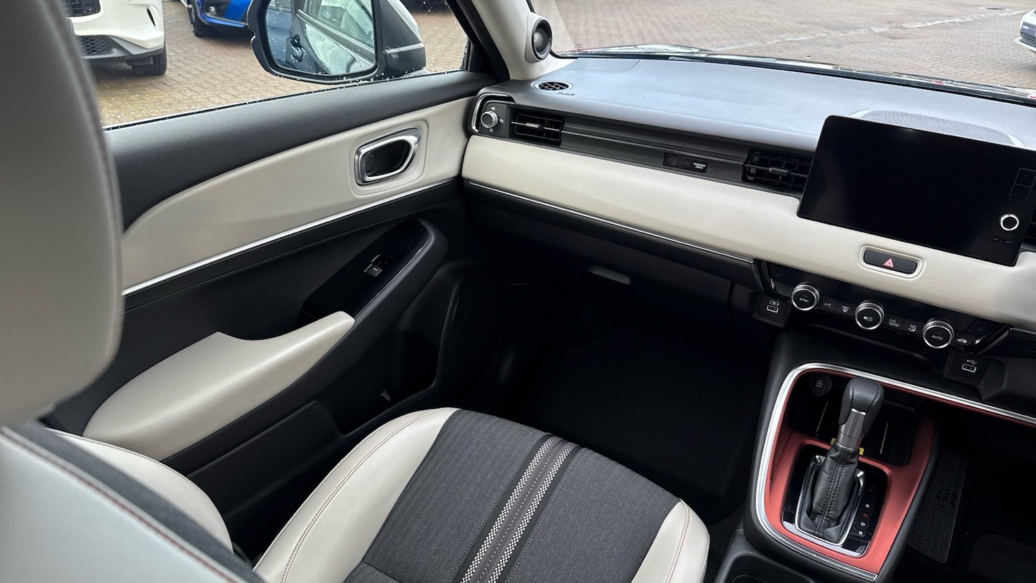 Used Honda HR-V 2022 for sale - 76922371: Photo 28