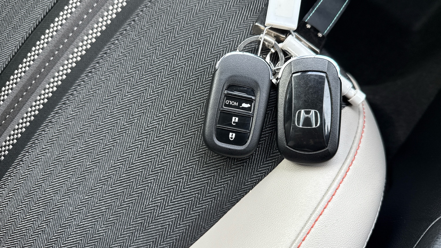 Used Honda HR-V 2022 for sale - 76922371: Photo 40