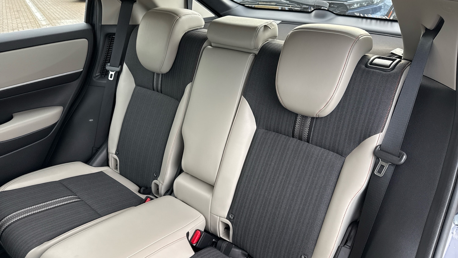 Used Honda HR-V 2022 for sale - 76922371: Photo 8