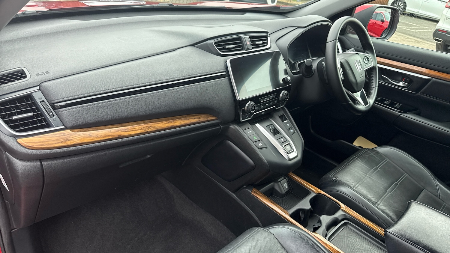 Used Honda CR-V 2020 for sale - 77406861: Photo 2