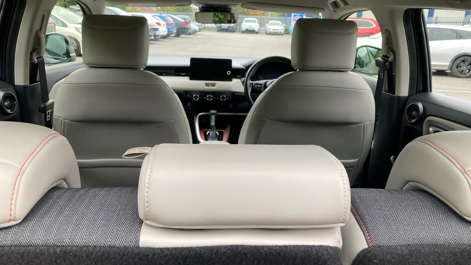 Used Honda HR-V 2022 for sale - 76452672: Photo 15