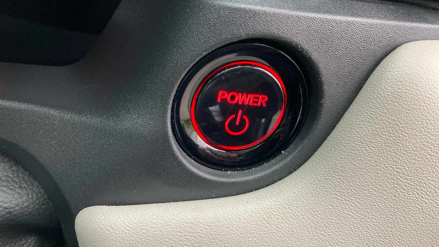 Used Honda HR-V 2022 for sale - 76452672: Photo 31