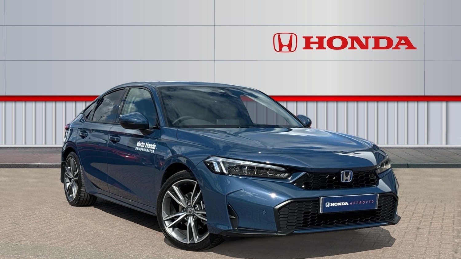 Used Honda Civic 2025 for sale - 76946700: Photo 1