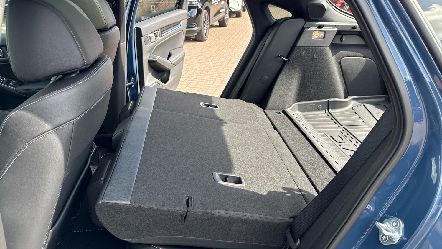 Used Honda Civic 2025 for sale - 76946700: Photo 24