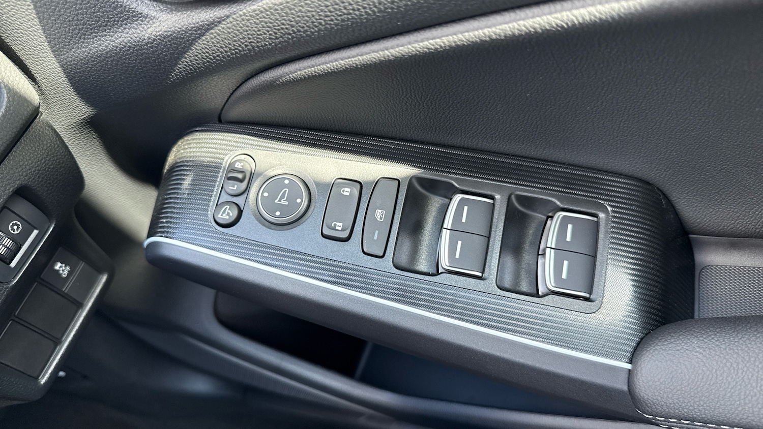 Used Honda Civic 2025 for sale - 76946700: Photo 40