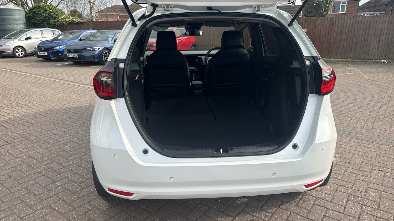 Used Honda Jazz 2023 for sale - 77975756: Photo 25