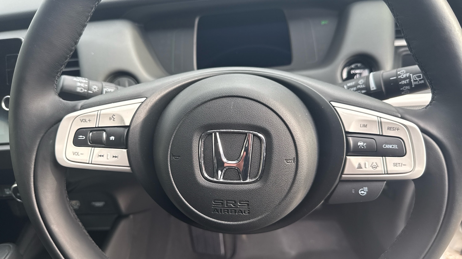 Used Honda Jazz 2023 for sale - 77975756: Photo 33