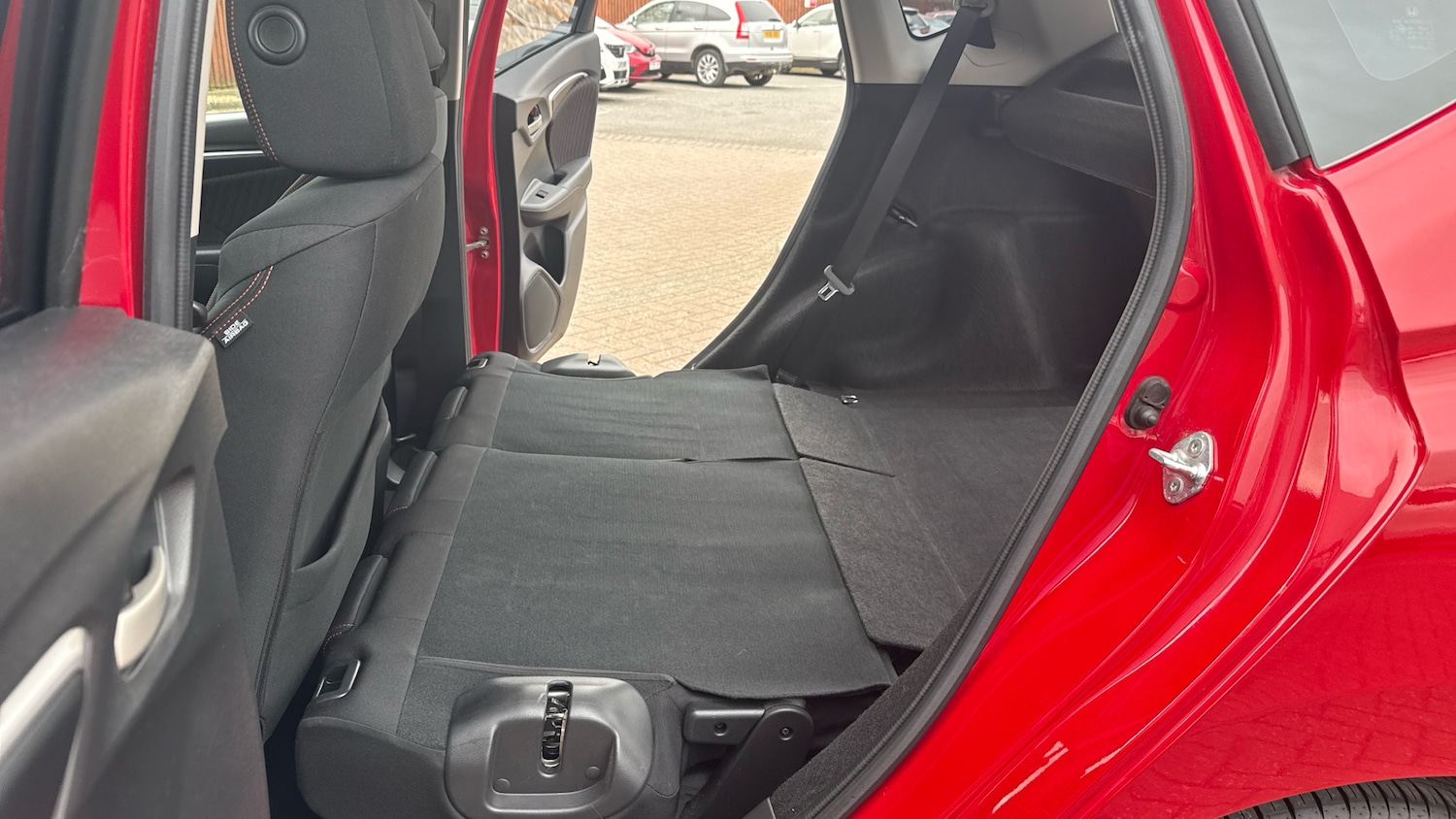 Used Honda Jazz 2018 for sale - 78015109: Photo 25