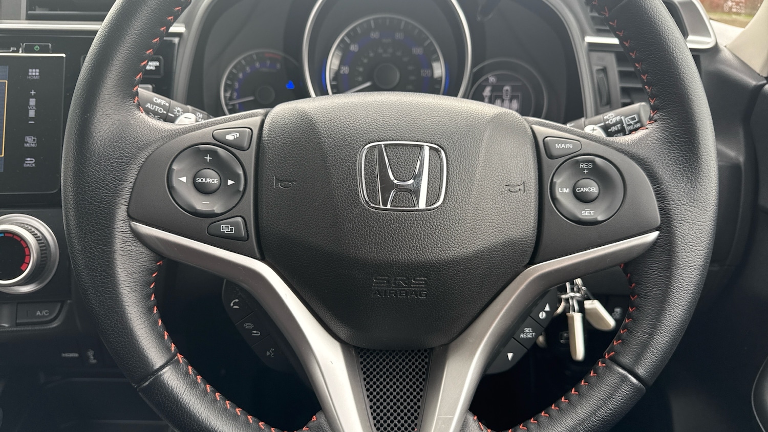 Used Honda Jazz 2018 for sale - 78015109: Photo 36