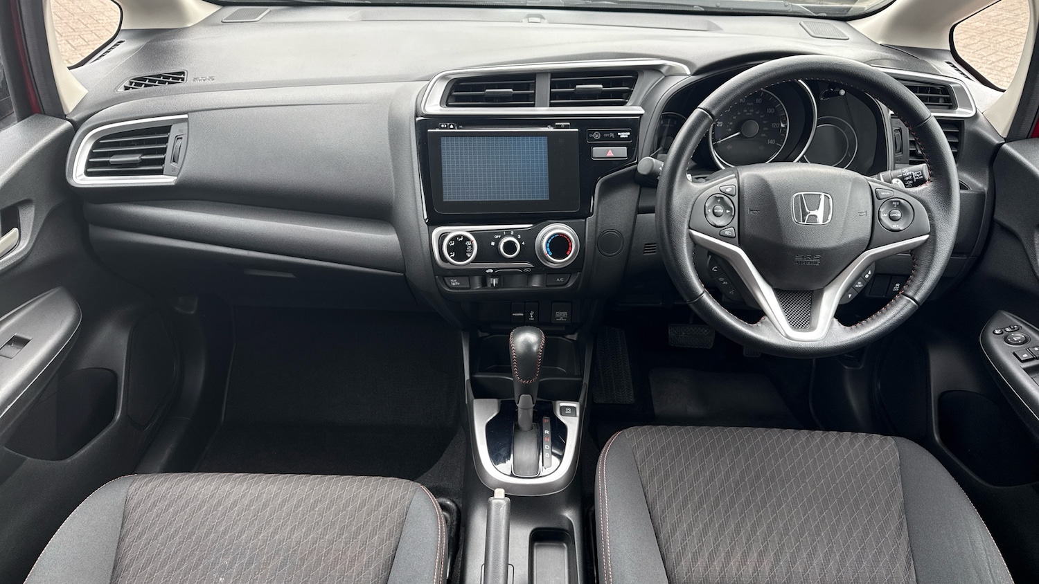 Used Honda Jazz 2018 for sale - 78015109: Photo 4