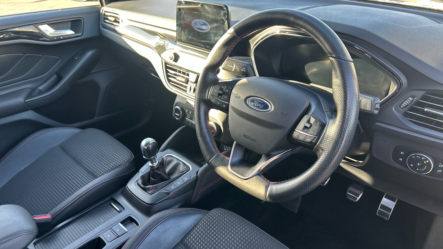 Used Ford Focus 2021 for sale - 77935103: Photo 11