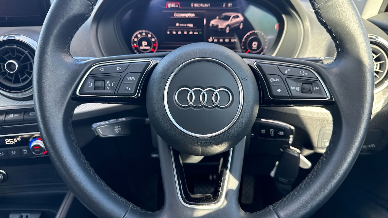 Used Audi Q2 2022 for sale - 76426250: Photo 40