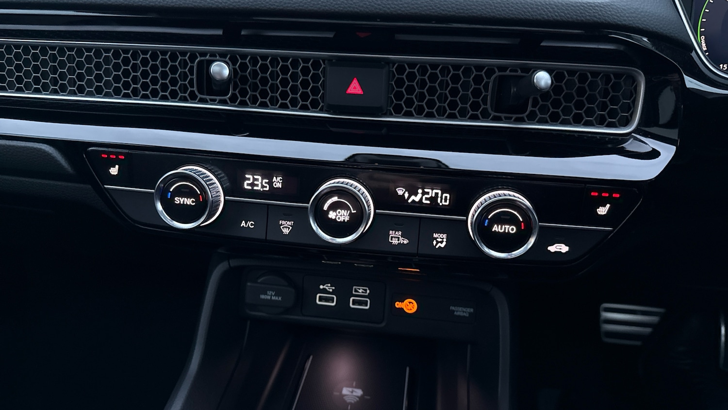 Used Honda Civic 2024 for sale - 76922375: Photo 24