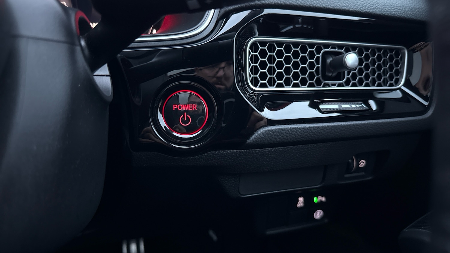 Used Honda Civic 2024 for sale - 76922375: Photo 32