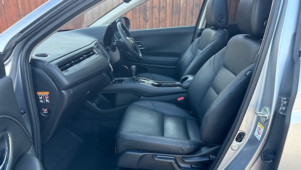 Used Honda HR-V 2018 for sale - 76252579: Photo 31
