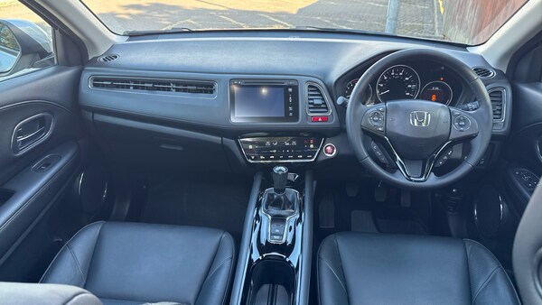 Used Honda HR-V 2018 for sale - 76252579: Photo 4
