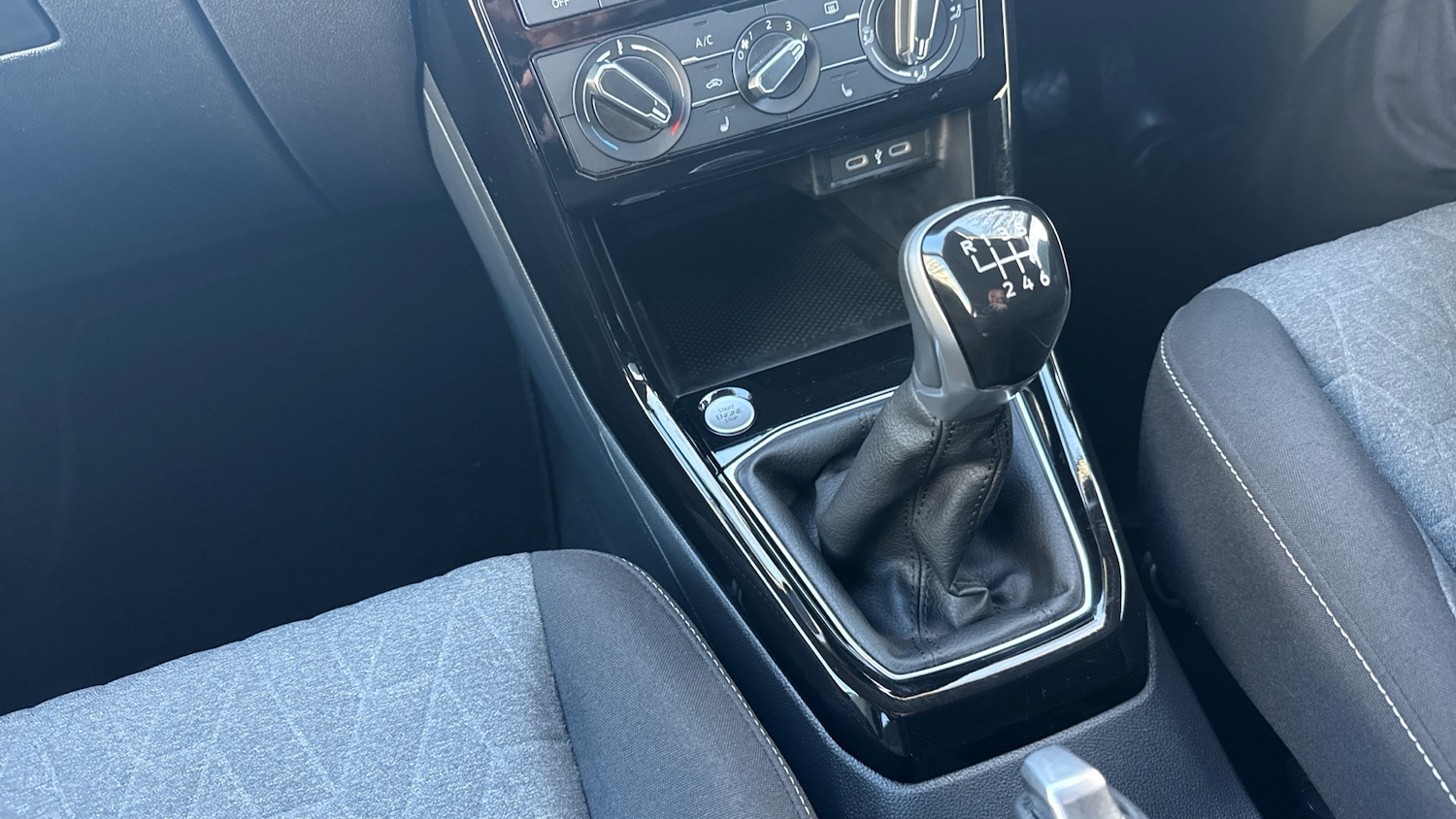 Used Volkswagen T-Cross 2024 for sale - 76892827: Photo 13