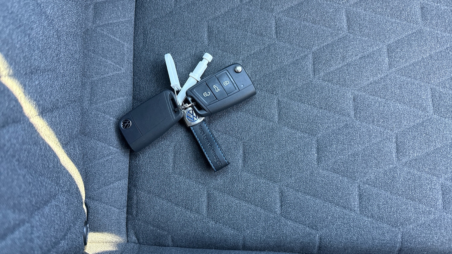 Used Volkswagen T-Cross 2024 for sale - 76892827: Photo 20