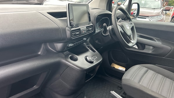 Used Vauxhall Combo Life 2021 for sale - 76205949: Photo 9