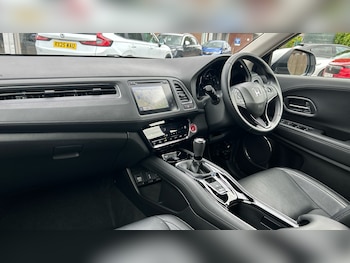 Used Honda HR-V 2019 for sale - 78667588: Photo