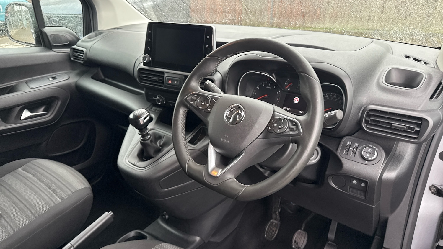 Used Vauxhall Combo Life 2022 for sale - 76777162: Photo 11