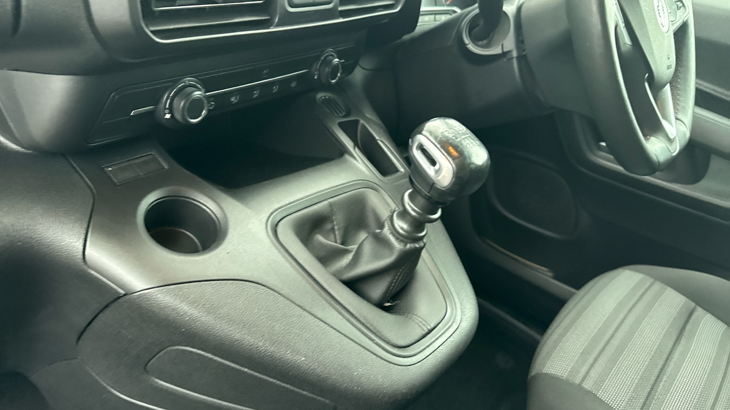 Used Vauxhall Combo Life 2022 for sale - 76777162: Photo 13