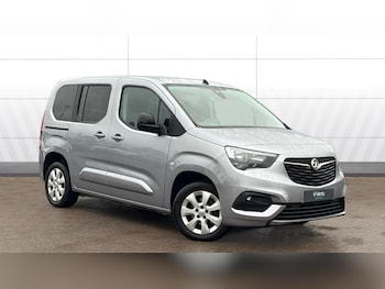 Vauxhall - Combo Life