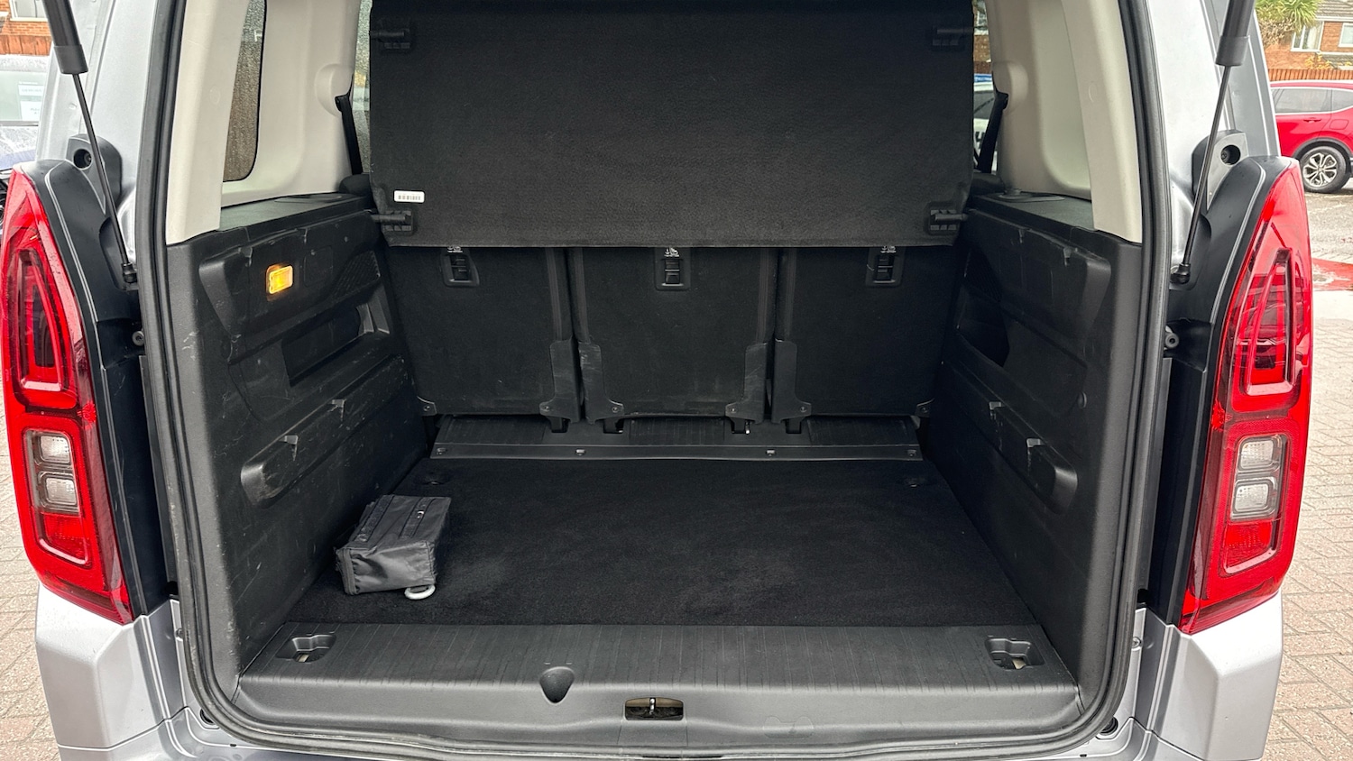 Used Vauxhall Combo Life 2022 for sale - 76777162: Photo 30