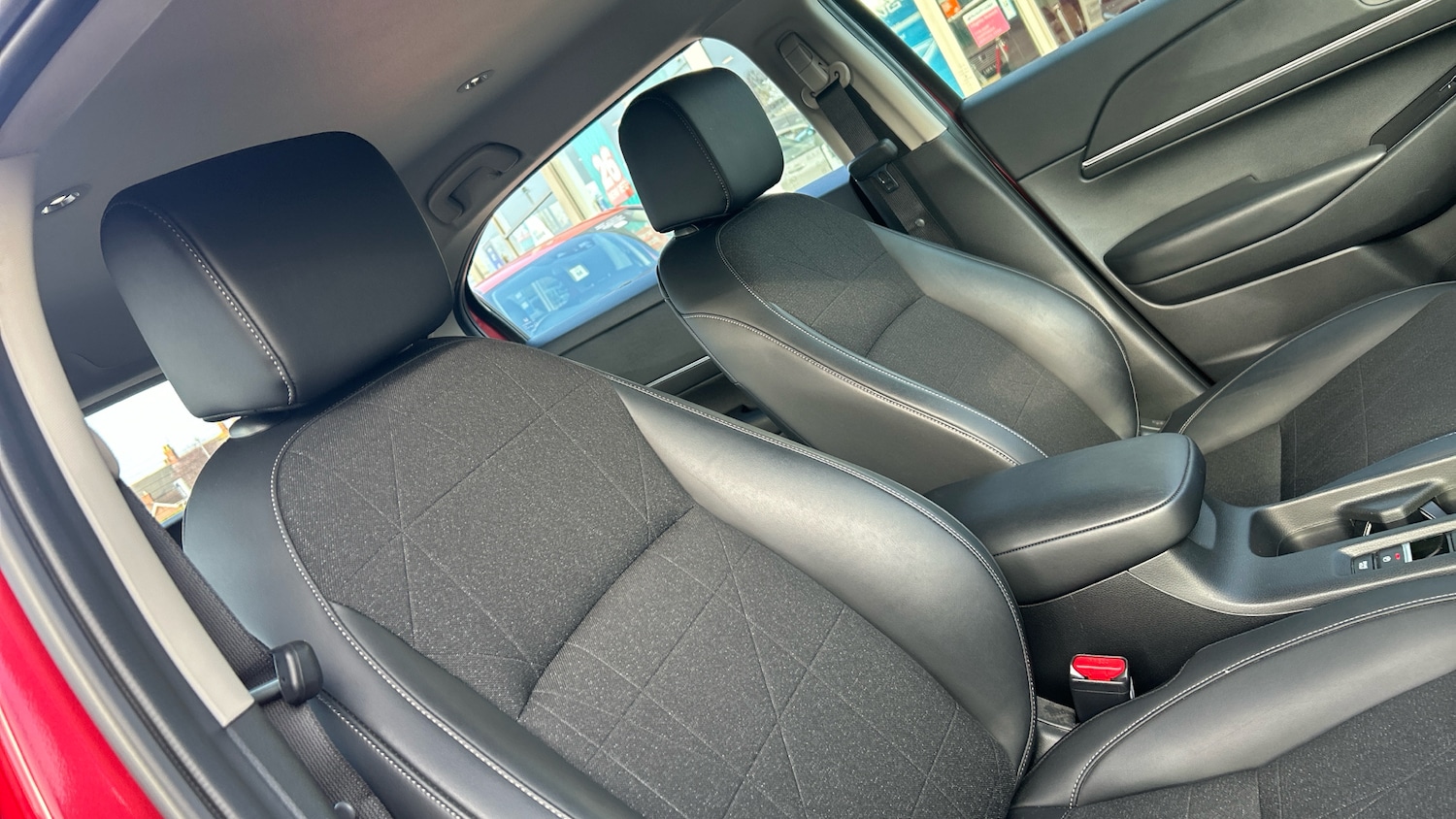 Used Honda HR-V 2023 for sale - 77776196: Photo 25