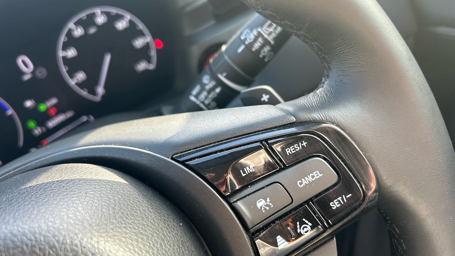 Used Honda HR-V 2023 for sale - 77776196: Photo 28