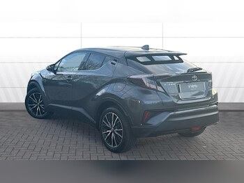 Used Toyota C-HR 2019 for sale - 77312573: Photo