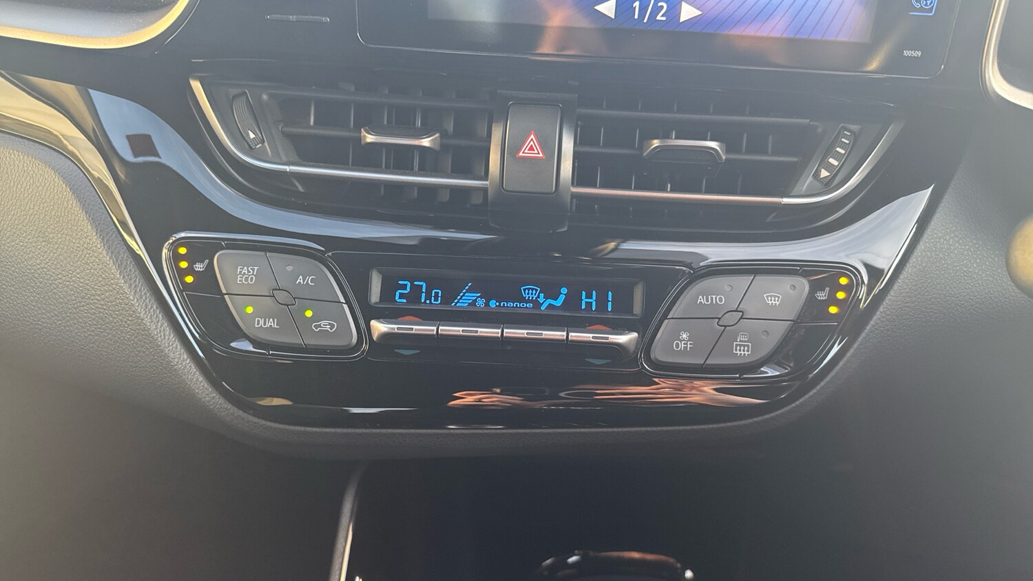 Used Toyota C-HR 2019 for sale - 77312573: Photo 45