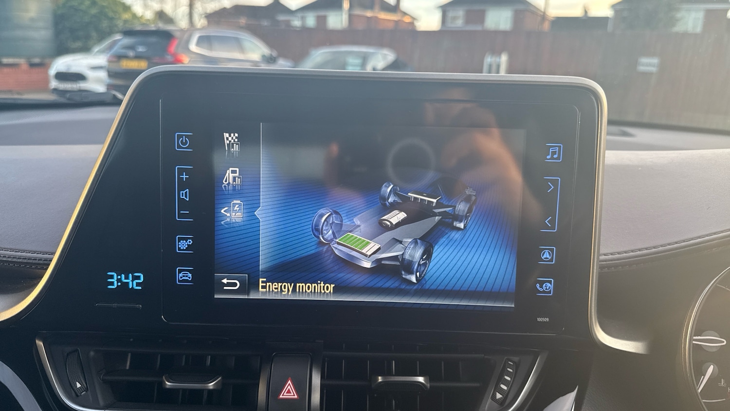 Used Toyota C-HR 2019 for sale - 77312573: Photo 49