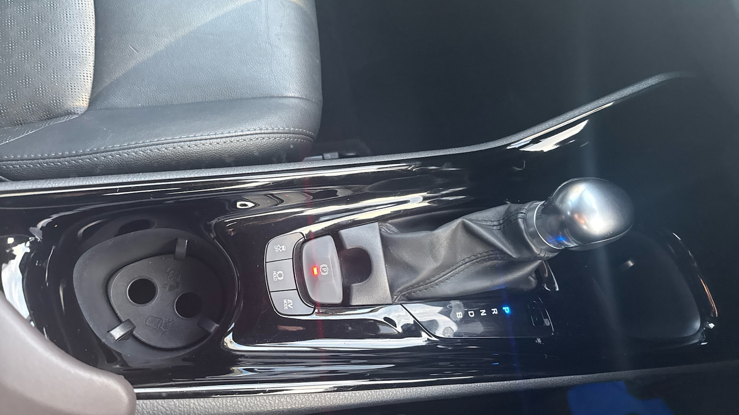 Used Toyota C-HR 2019 for sale - 77312573: Photo 50